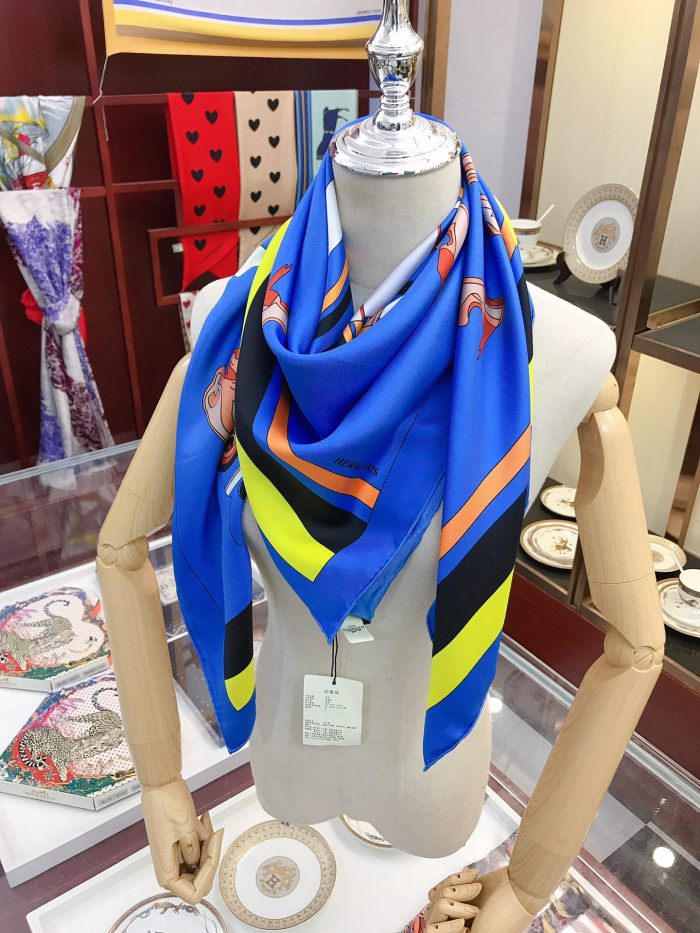 Free shipping maikesneakers Scarf 110*110cm