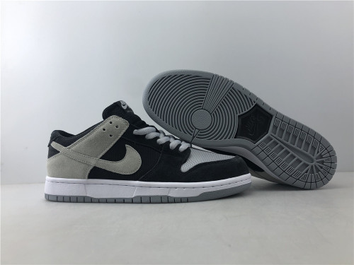 Free shipping from maikesneakers NIKE SB DUNK LOW TRD