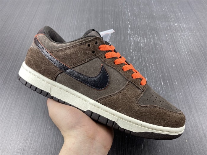 Free shipping from maikesneakers Dunk Low Retro DQ8801-200