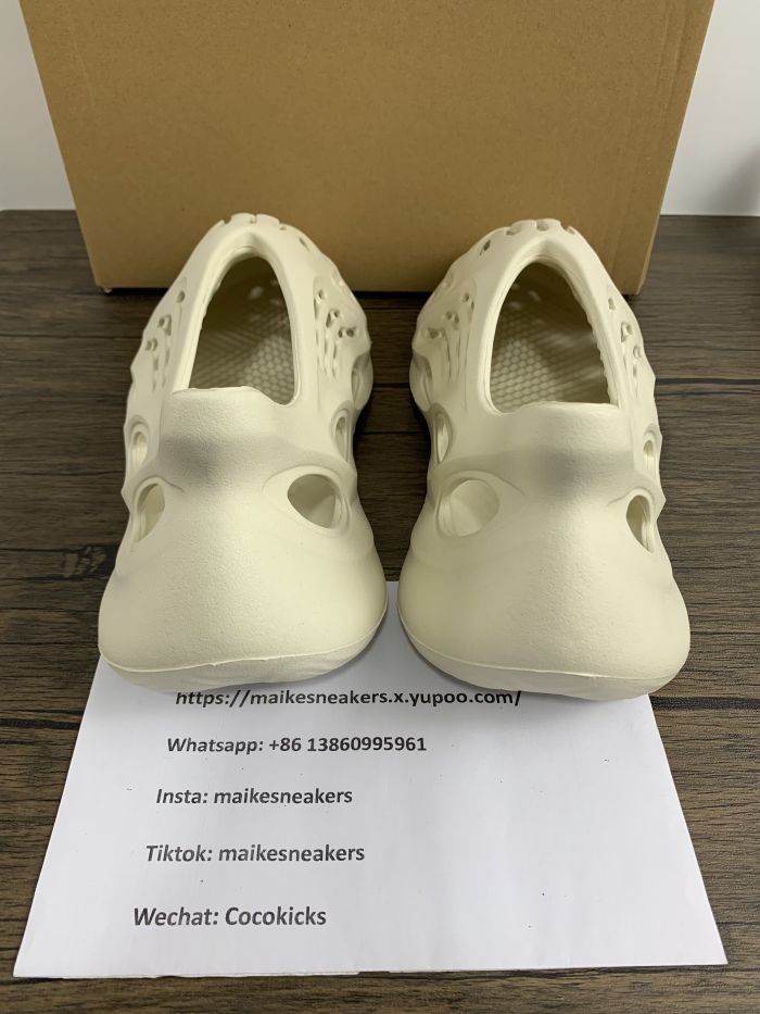 Free shipping maikesneakers  Yeezy Foam Runner