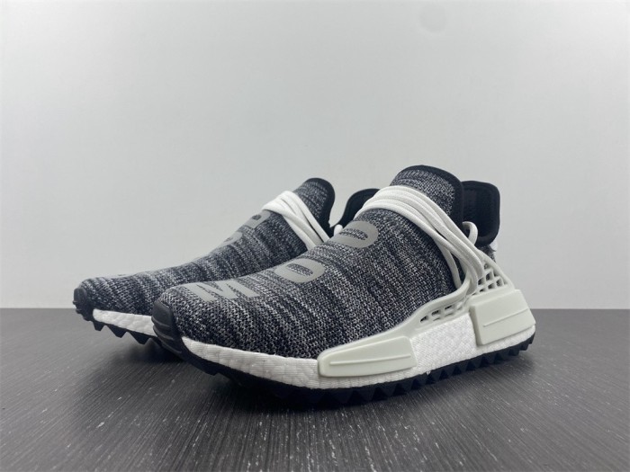 Free shipping maikesneakers Free shipping maikesneakers HUMAN RACE NMD Top Sneakers