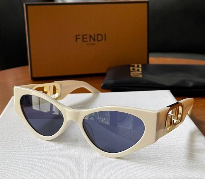 Free shipping maikesneakers Top Quality F*endi Glasses