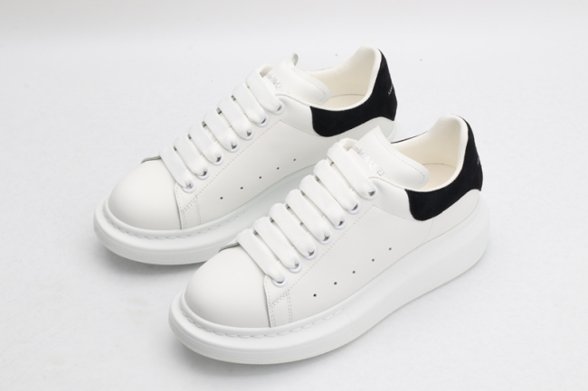 Free shipping maikesneakers Men Women A*lexander M*cqueen Top Quality Sneaker