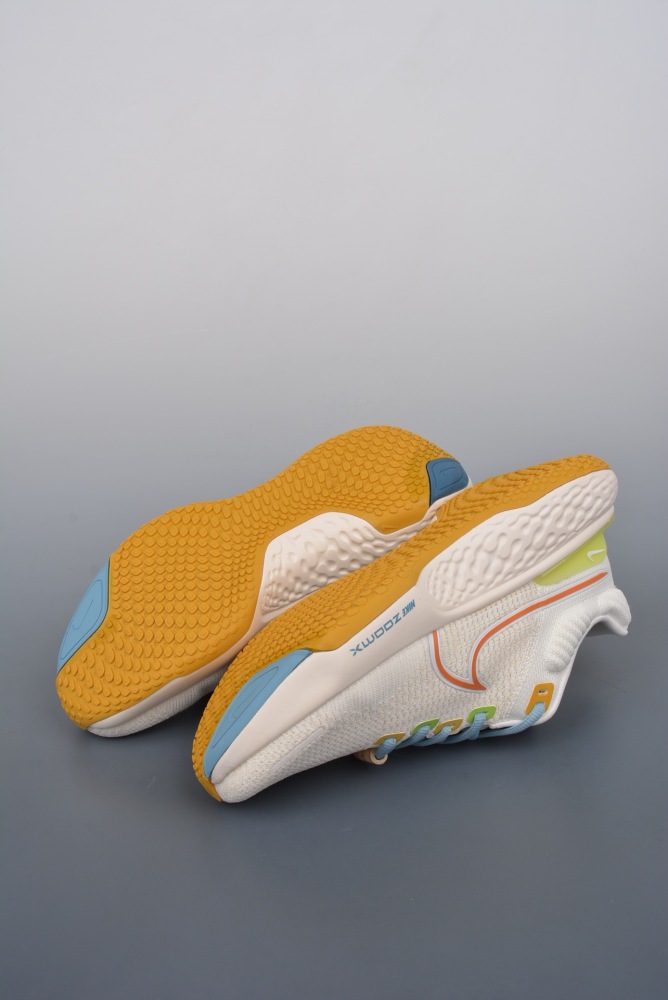 Free shipping from maikesneakers Nike ZoomX Invincible Run FK