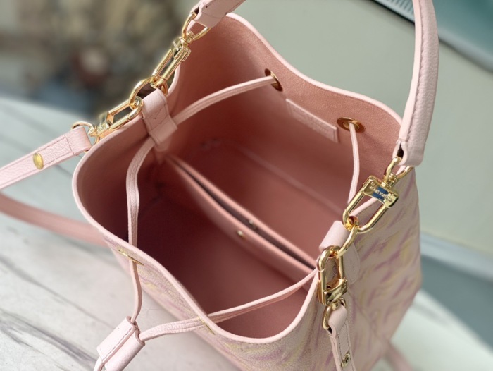 Free shipping maikesneakers Lady  L*ouis V*uitton M46173 NEONOE BB bag Top Quality 20*20*13CM