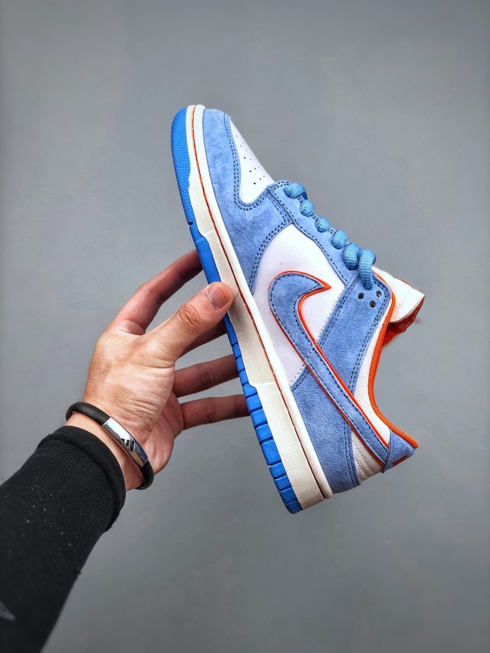 Free shipping from maikesneakers Nike Dunk SB LOW