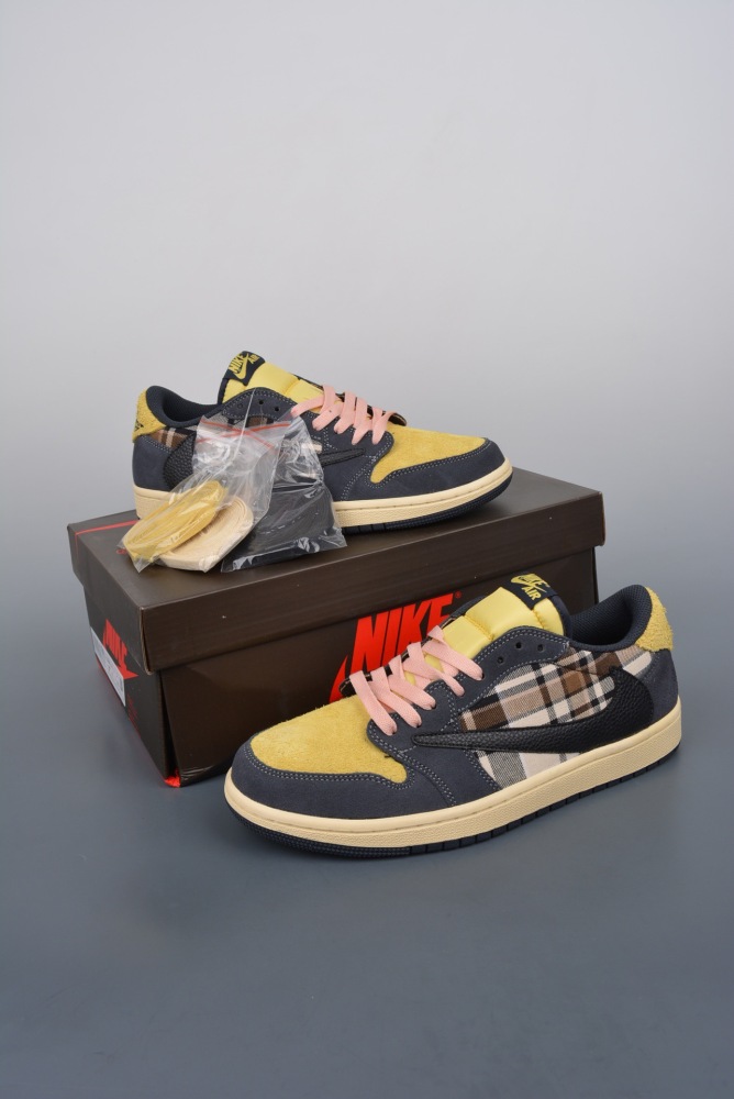 Free shipping maikesneakers Travis Scott x Air Jordan 1 Low   Reverse Mocha