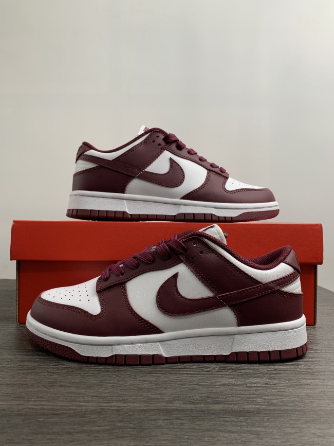 Free shipping from maikesneakers Nike dunk SB Low pro