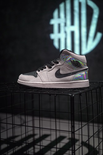 Nike  Air Jordan 1  High    AJ1    (  maikesneakers)