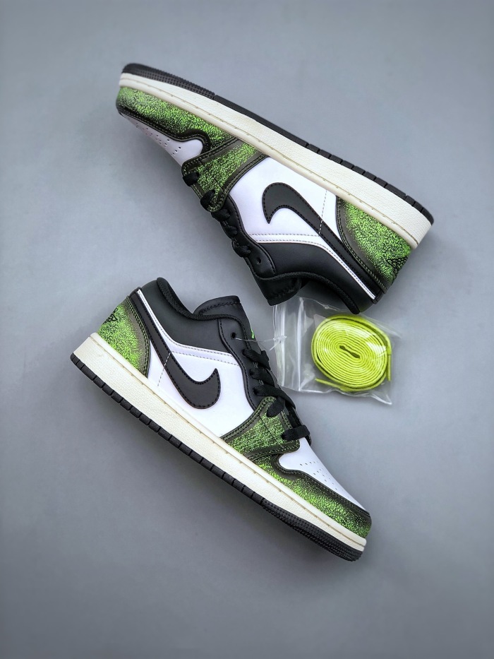 Nike Air Jordan 1 low  AJ1    (  maikesneakers)