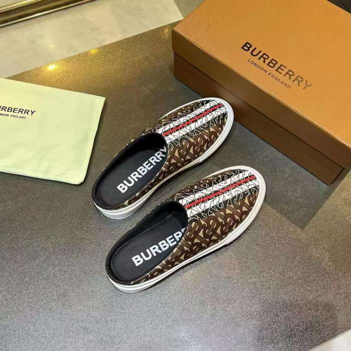 Men Women B*rberry Sneaker  （maikesneakers）