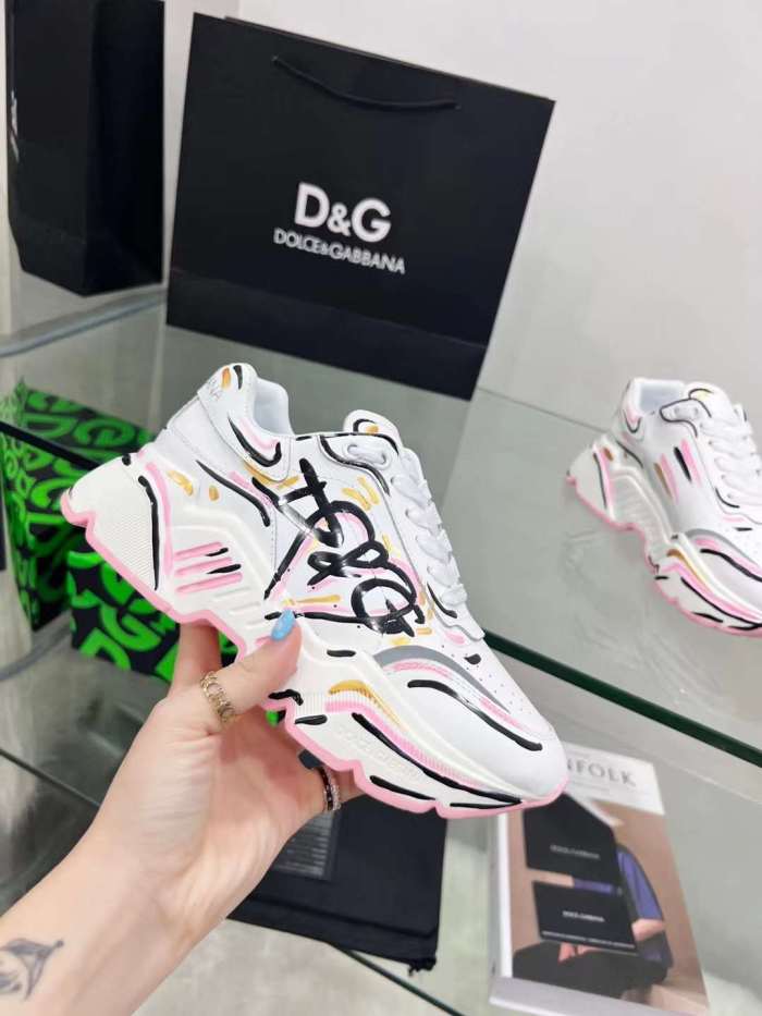 Men Women D*G Top Sneakers  (maikesneakers)