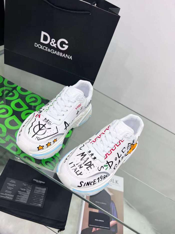 Men Women D*G Top Sneakers  (maikesneakers)