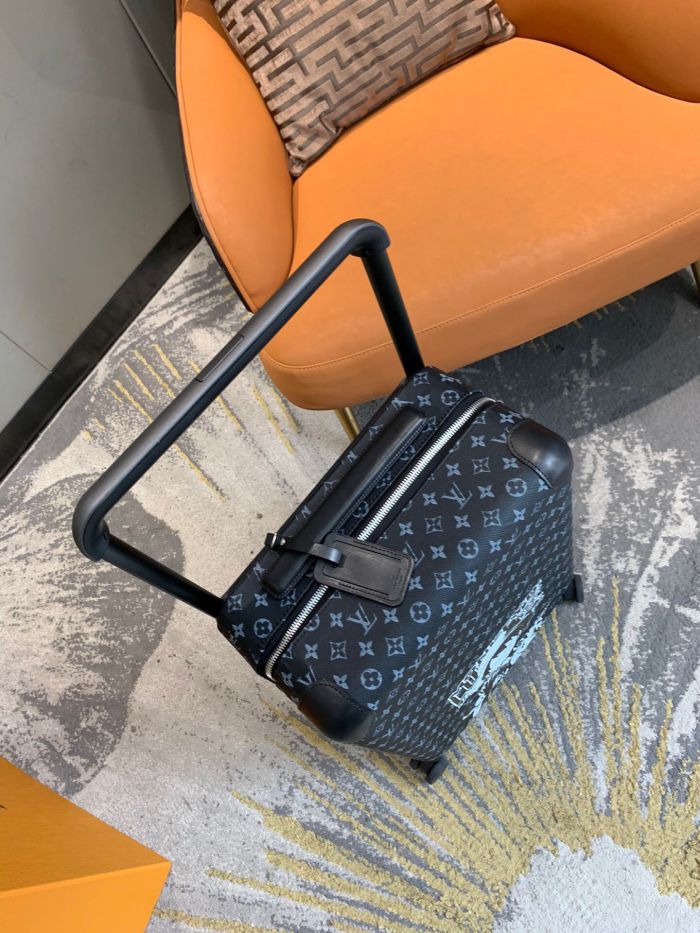 L*ouis V*uitton Luggage  (maikesneakers)