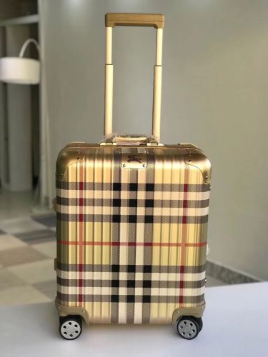 B*urberry Luggage (maikesneakers)