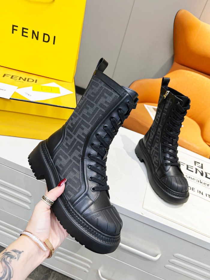 Women    F*endi  Top Boots ( Maikesneakers)