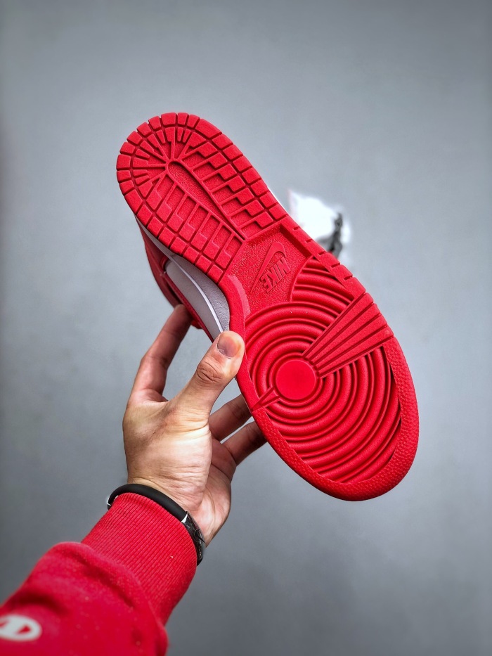 Nike SB Dunk High  university red   (maikesneakers )