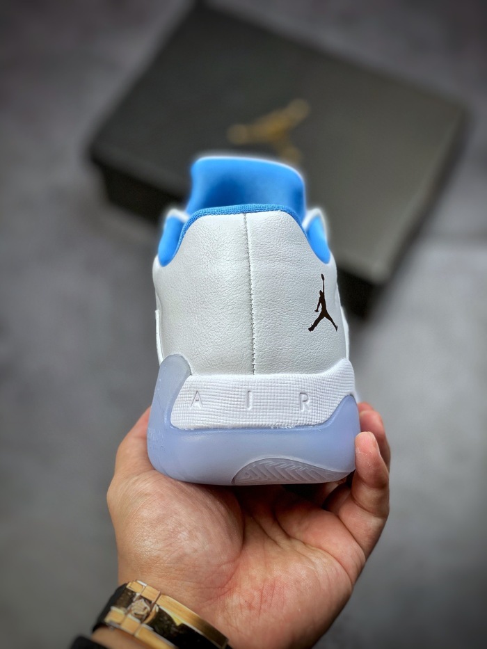 Nike  Air Jordan 11   (maikesneakers)