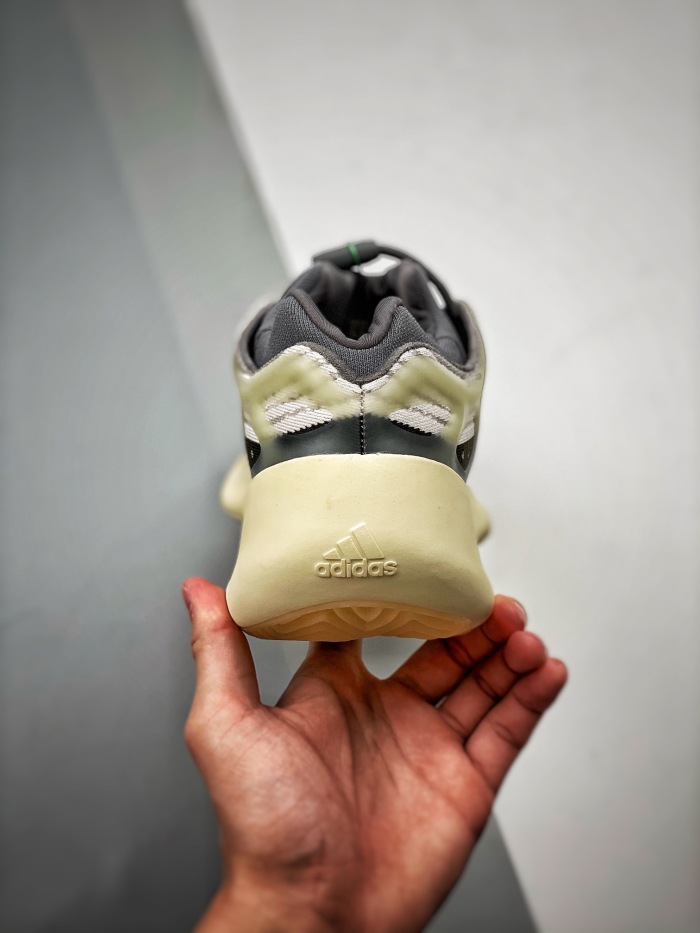 Free shipping maikesneakers Free shipping maikesneakers Yeezy Boost 700 V3 Fade ID1674