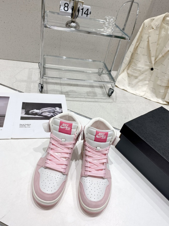 Nike Air Jordan 1 High  maikesneakers