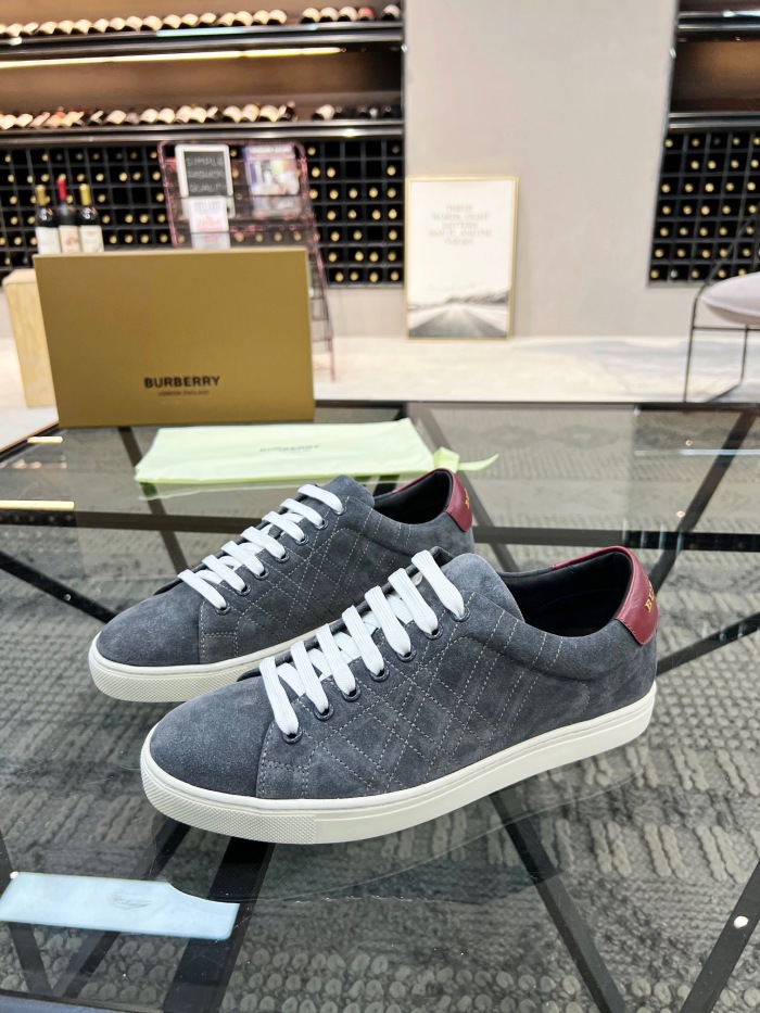 Men  B*rberry Sneaker  （maikesneakers）