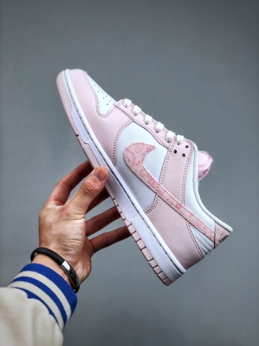 Nike SB Dunk Low   (maikesneakers)