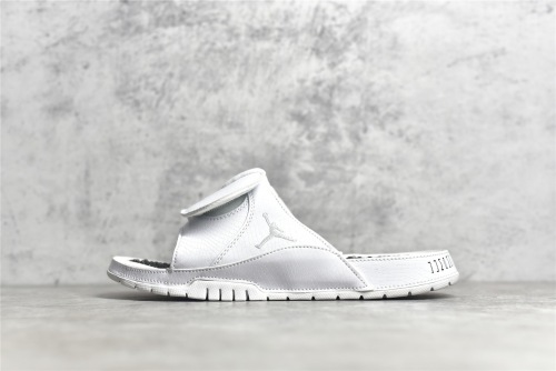 Nike  Air Jordan 11 Slippers (maikesneakers)