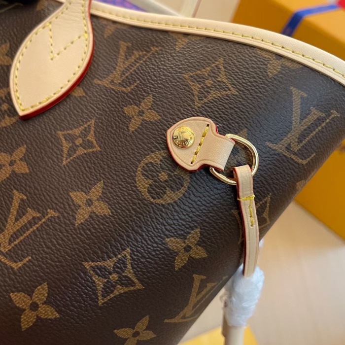 L*ouis V*uitton  M46468  Top Bag  (maikesneakers)