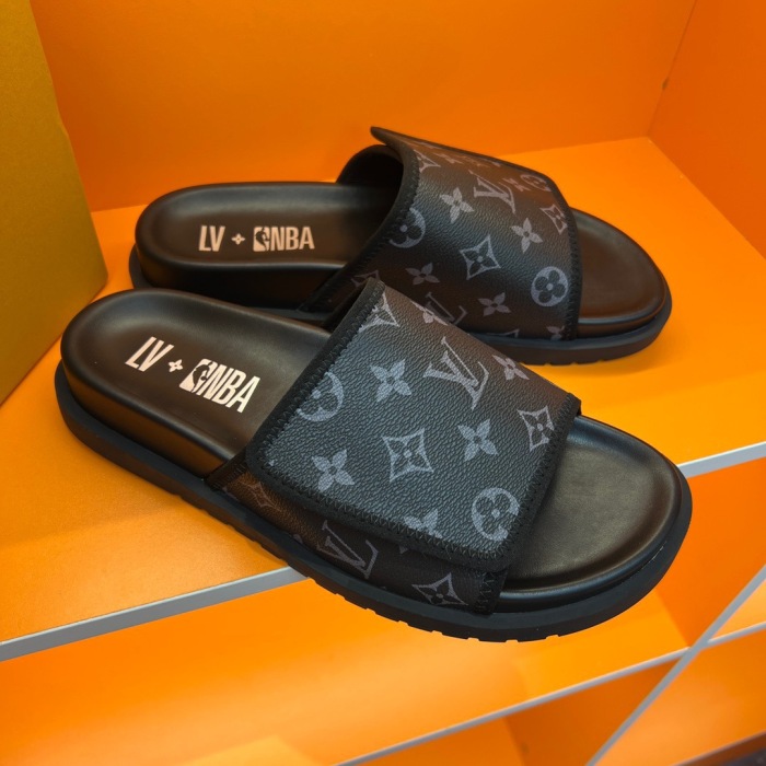 Men  L*ouis V*uitton Top Slippers (maikesneakers)