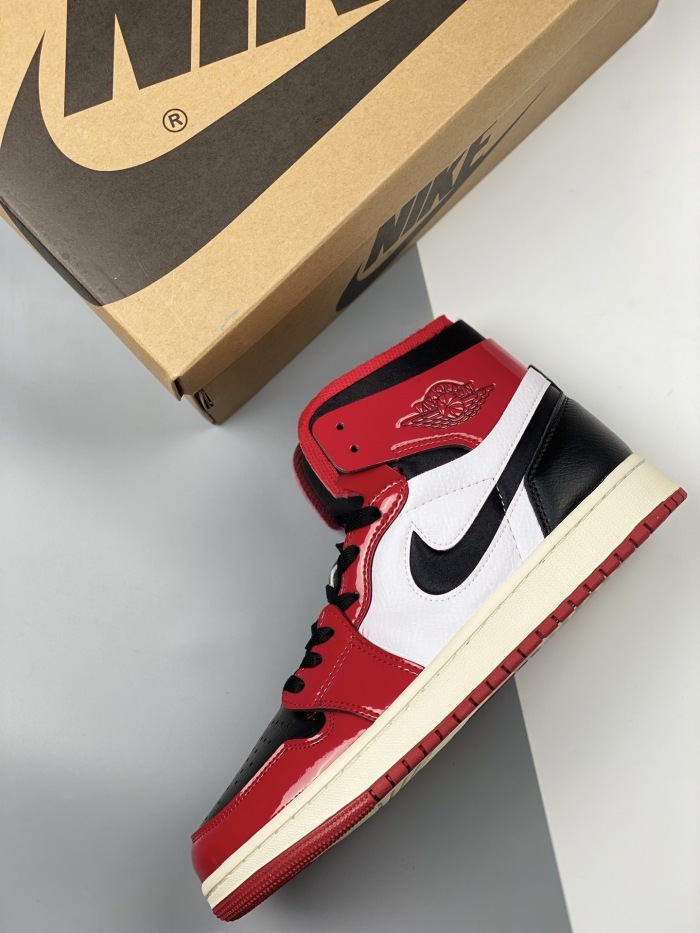 Air  1 zoom  Jordan 1 High  AJ1    (  maikesneakers)