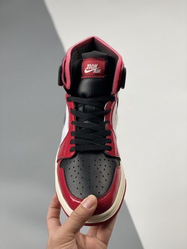 Air  1 zoom  Jordan 1 High  AJ1    (  maikesneakers)