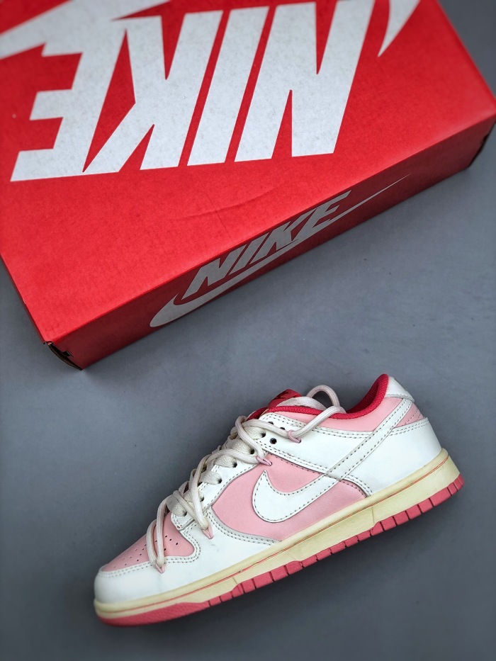 Top quality Nike SB Dunk Low   (maikesneakers)