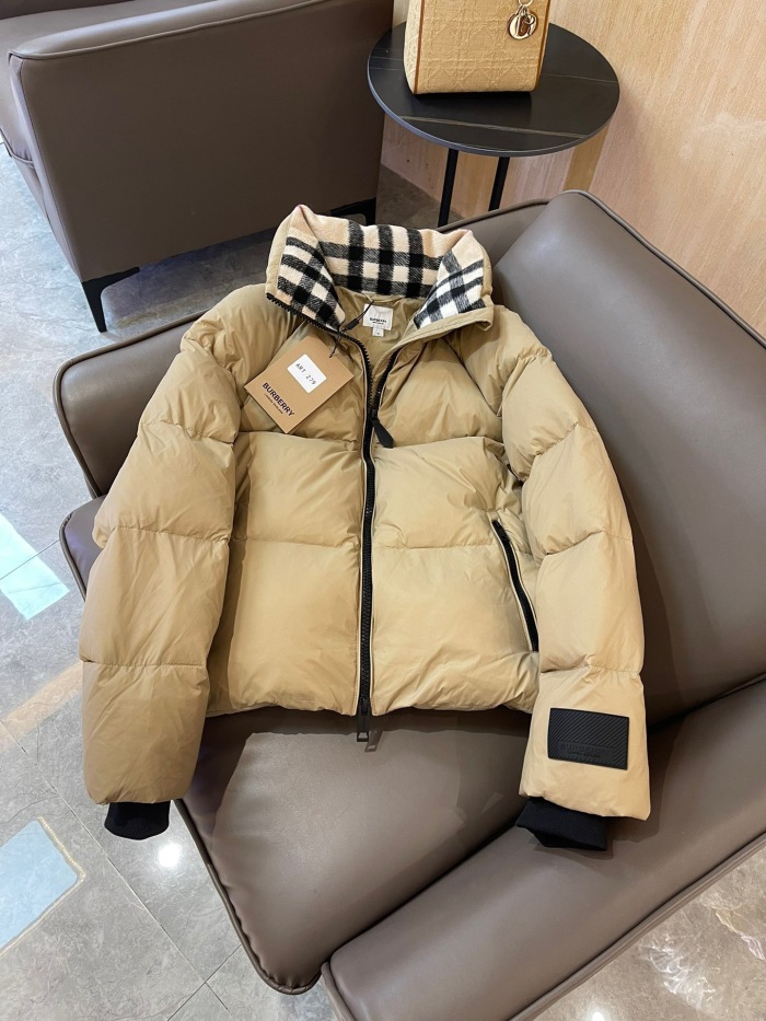 Women  Down jacket  Top Quality    maikesneakers