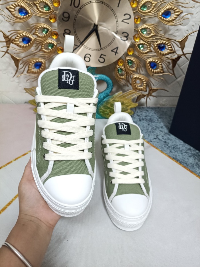 Men   Women  D*ior Top Sneaker