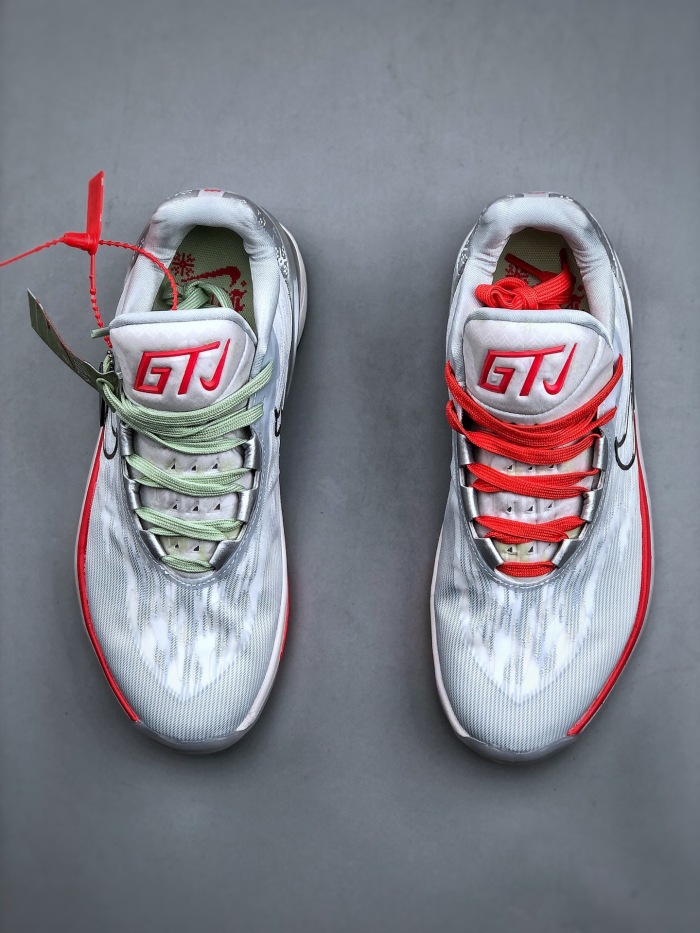 Men  Nike zoom gt cut 2 (maikesneakers)