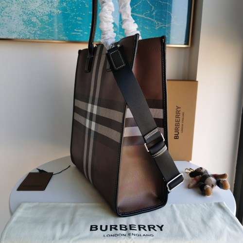 Free shipping maikesneakers B*urberry Bag Top Quality