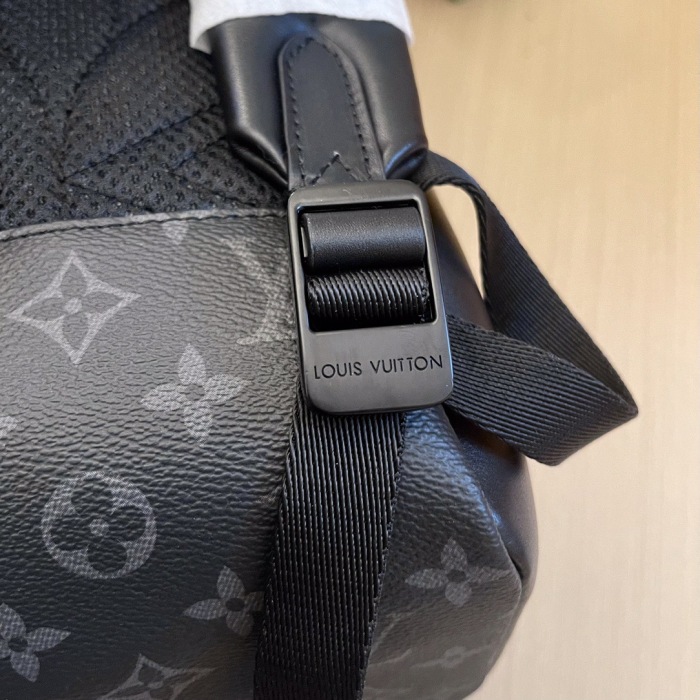 L*ouis V*uitton  Top Bag (maikesneakers)