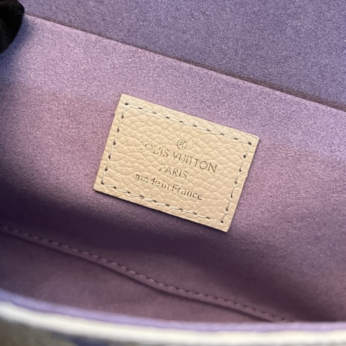 L*ouis V*uitton  Top Bag (maikesneakers)