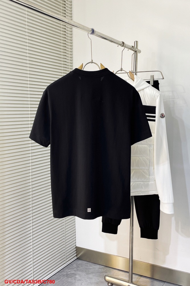 Men  T-shirt  Top Quality   maikesneakers
