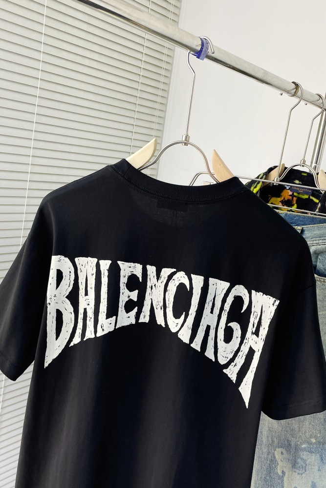 Men  T-shirt   Top Quality   maikesneakers