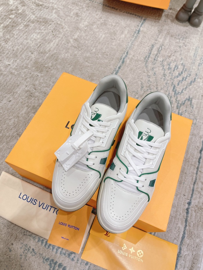 Men  Women  L*ouis V*uitton Top Sneaker