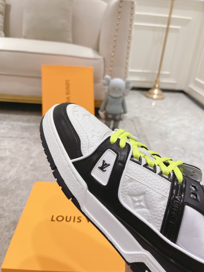 Men  Women  L*ouis V*uitton Top Sneaker