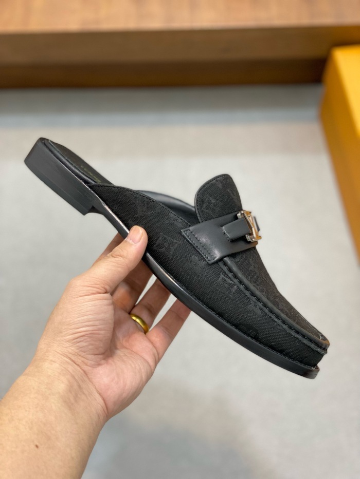 Men  L*ouis V*uitton Top Slippers (maikesneakers)