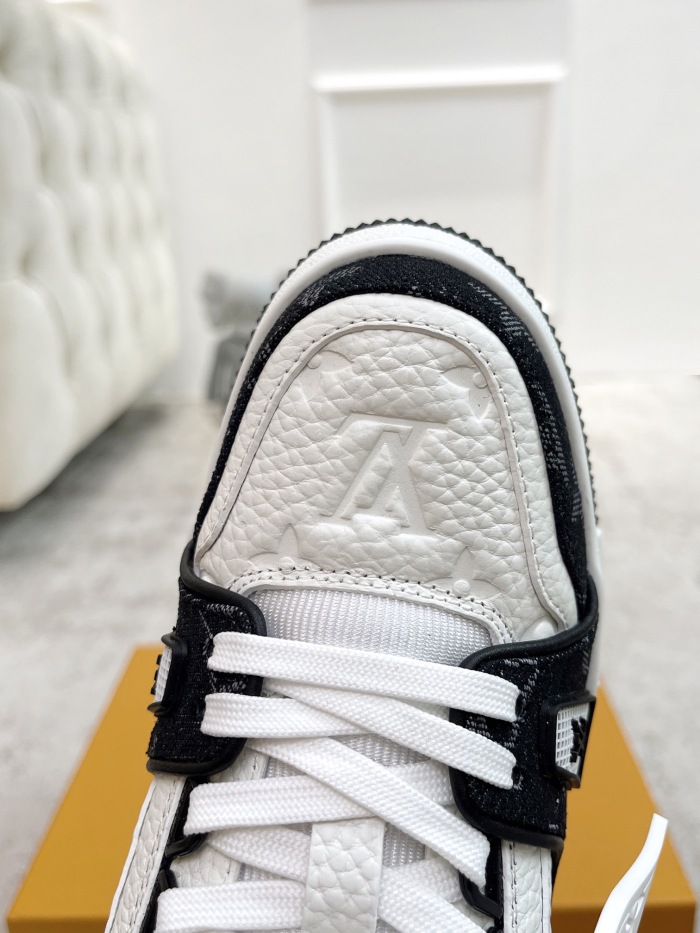 Men  Women  L*ouis V*uitton Top Sneaker