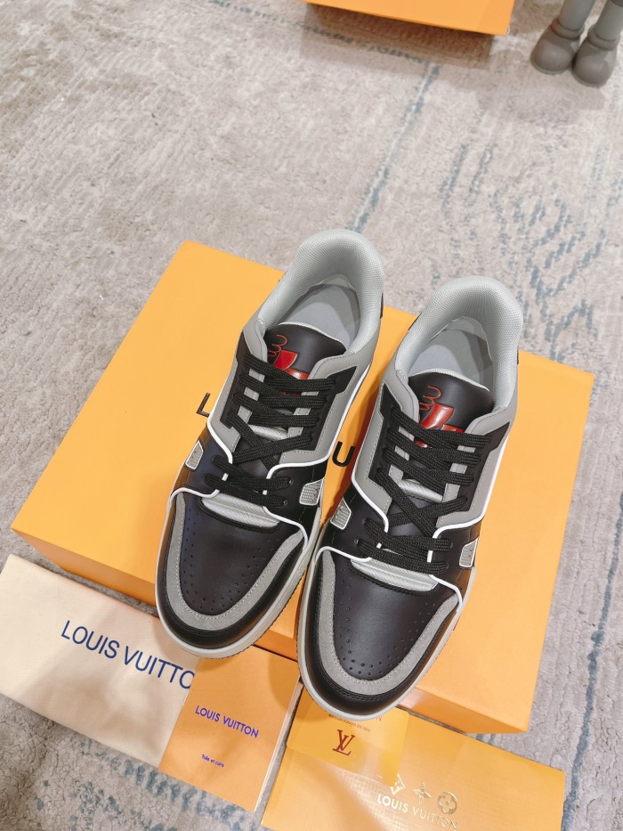 Men  Women  L*ouis V*uitton Top Sneaker