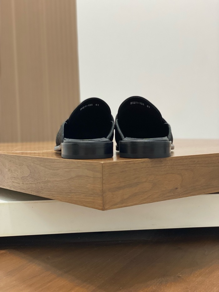 Men  L*ouis V*uitton Top Slippers (maikesneakers)