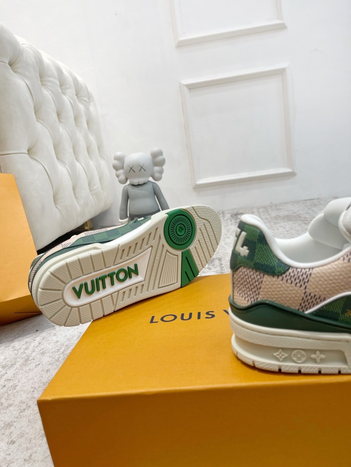 Men  Women  L*ouis V*uitton Top Sneaker