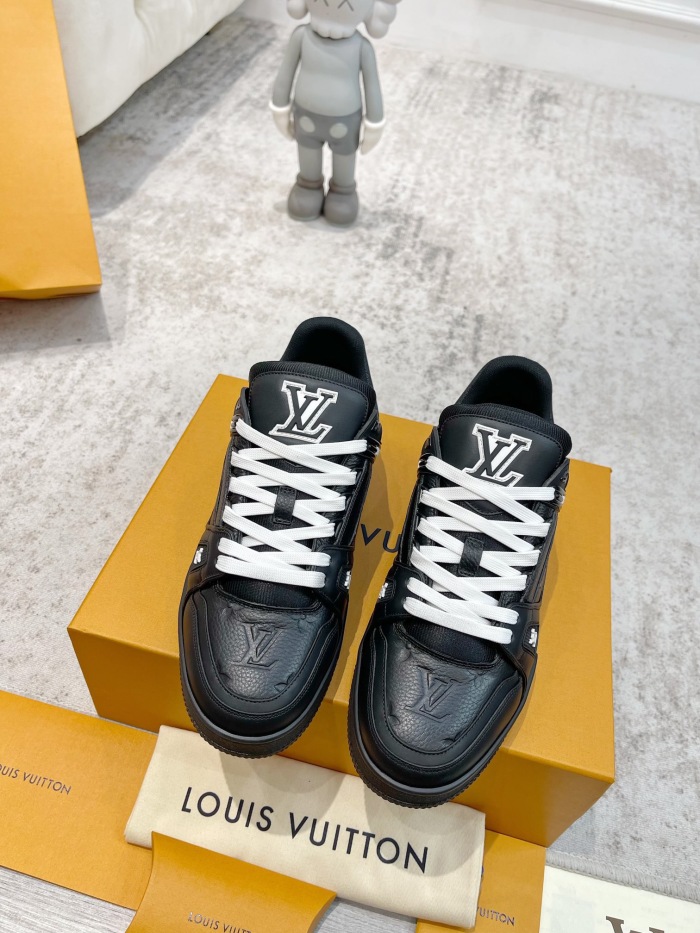 Men  Women  L*ouis V*uitton Top Sneaker