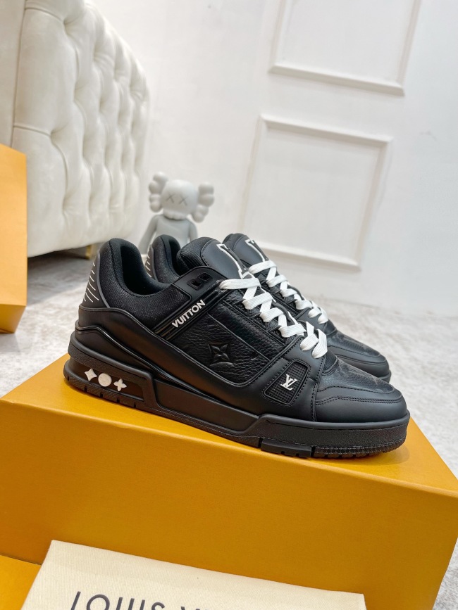 Men  Women  L*ouis V*uitton Top Sneaker