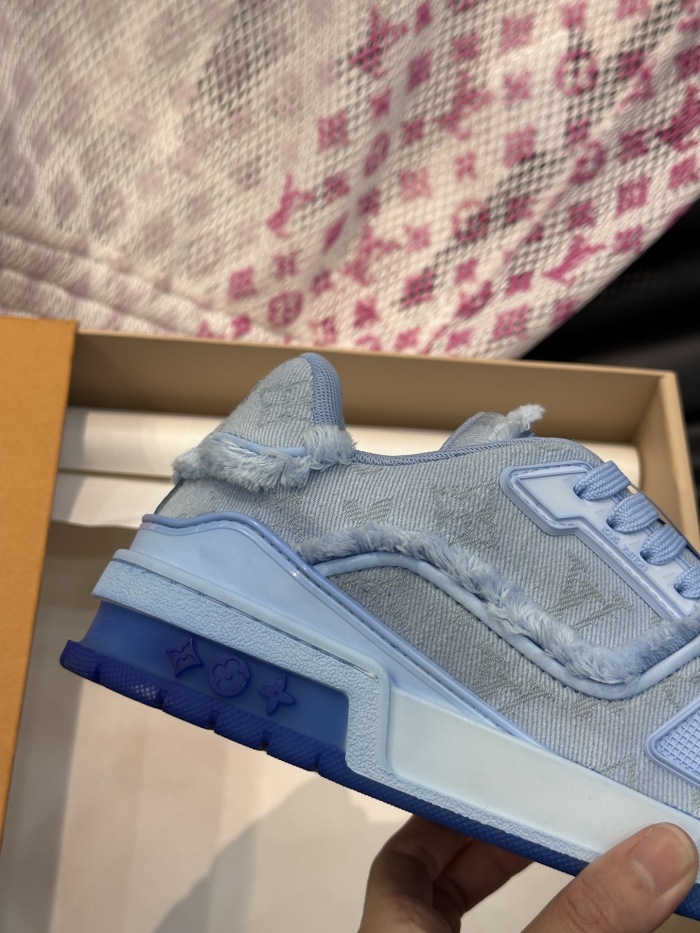 Men  Women  L*ouis V*uitton Top Sneaker